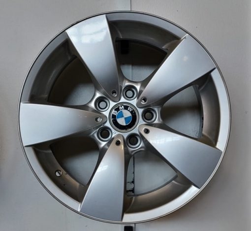 BMW alkuperäiset alumiinivanteet
