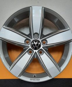 Volkswagen Polo alkuperäiset alumiinivanteet