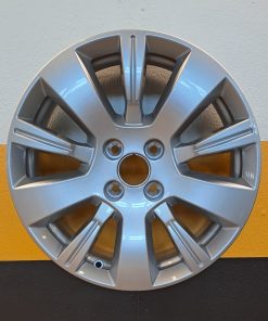 Renault Captur silver OE Vanteet