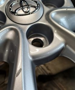 Toyota Yaris alkuperäiset alumiinivanteet