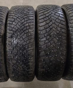 Käytetyt 235/60R18 Continental nastarenkaat 4 kpl