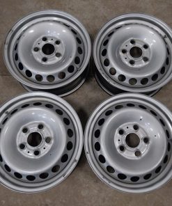 Alternative view of Käytetyt Volkswagen Crafter peltivanteet + TPMS + kapselit