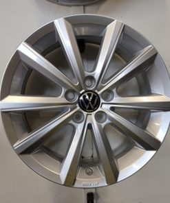 Alternative view of Volkswagen alkuperäiset "Demo" alumiinivanteet 6x16 5x100 ET45 KR57,1