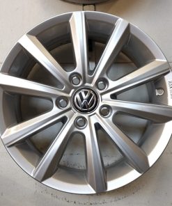 Alternative view of Volkswagen T-roc "DEMO" alkuperäisvanteet 6,5x16 5x112