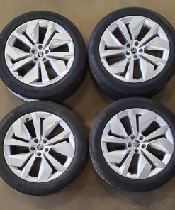 Siirtoajetut Skoda OE alumiinivanteet + 235/50R20 ja 255/45R20 kesärenkaat