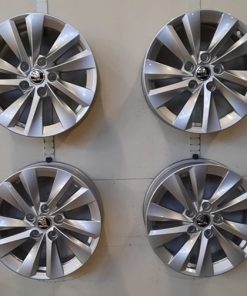 Siirtoajetut Skoda alkuperäiset alumiinivanteet 7x16 5x112 ET46