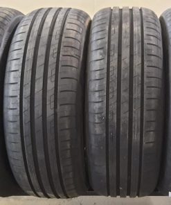 205/55R17 Goodyear Efficientgrip Performance Siirtoajetut