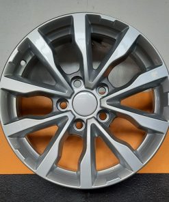 Suzuki Swace alumiinivanteet 7x16 5x114,3 ET40 KR60,1