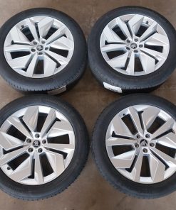 Siirtoajetut Skoda alumiinivanteet + 235/50R20 ja 255/45R20 kesärenkaat