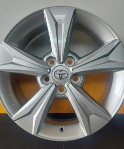 Toyota alkuperäiset vanteet 6,5x17 5x114,3 ET45 KR60,1